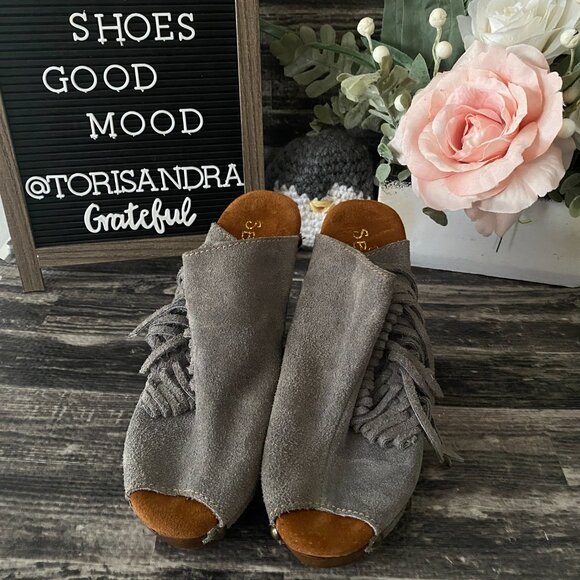 Sbicca Vintage Collection Grey Fringe Wedges | Soft Suede Feel Boho Heels sz 8 - Picture 3 of 5